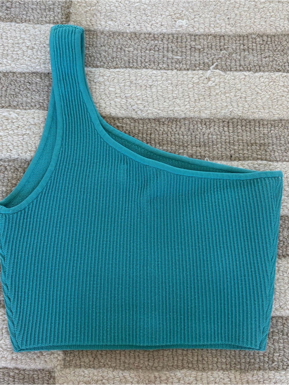 Aritzia Sculpt Knit One-Shoulder Crop Top in Teal